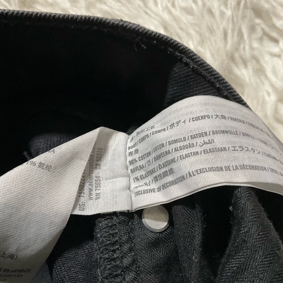 Abercrombie‎ The 80s Mom High Rise Jeans - Picture 3 of 4